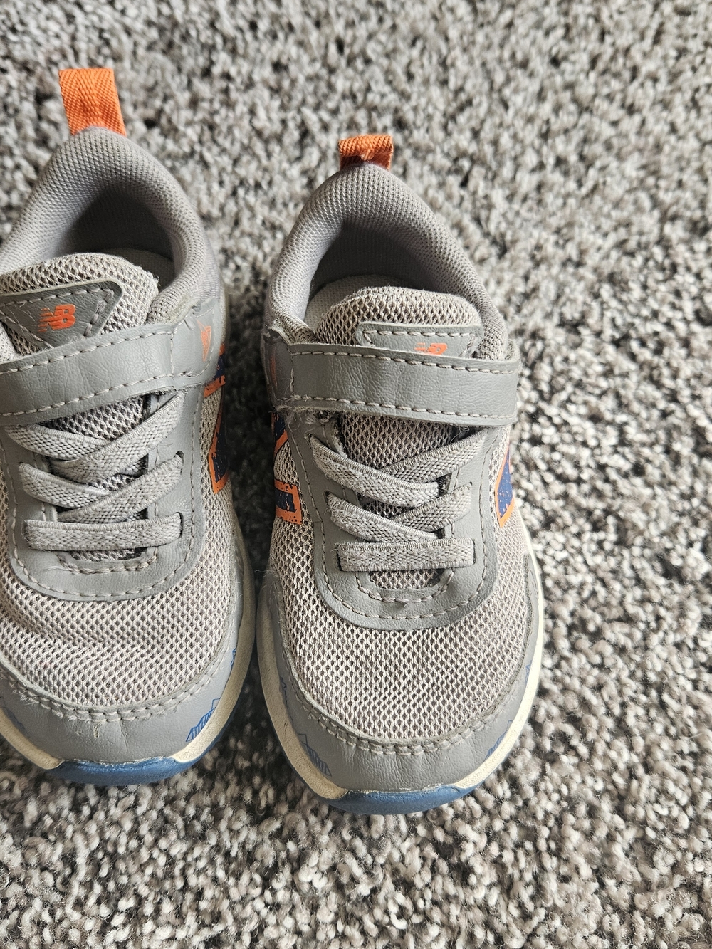 New Balance Kids Gray Mesh Sneakers with Orange Pull Tabs